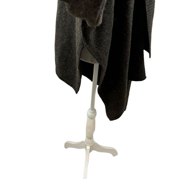 Women’s‎ Ivan Grundhal Brown Shetland Wool Asymmetrical Cardigan Sweater Medium - Picture 2 of 13